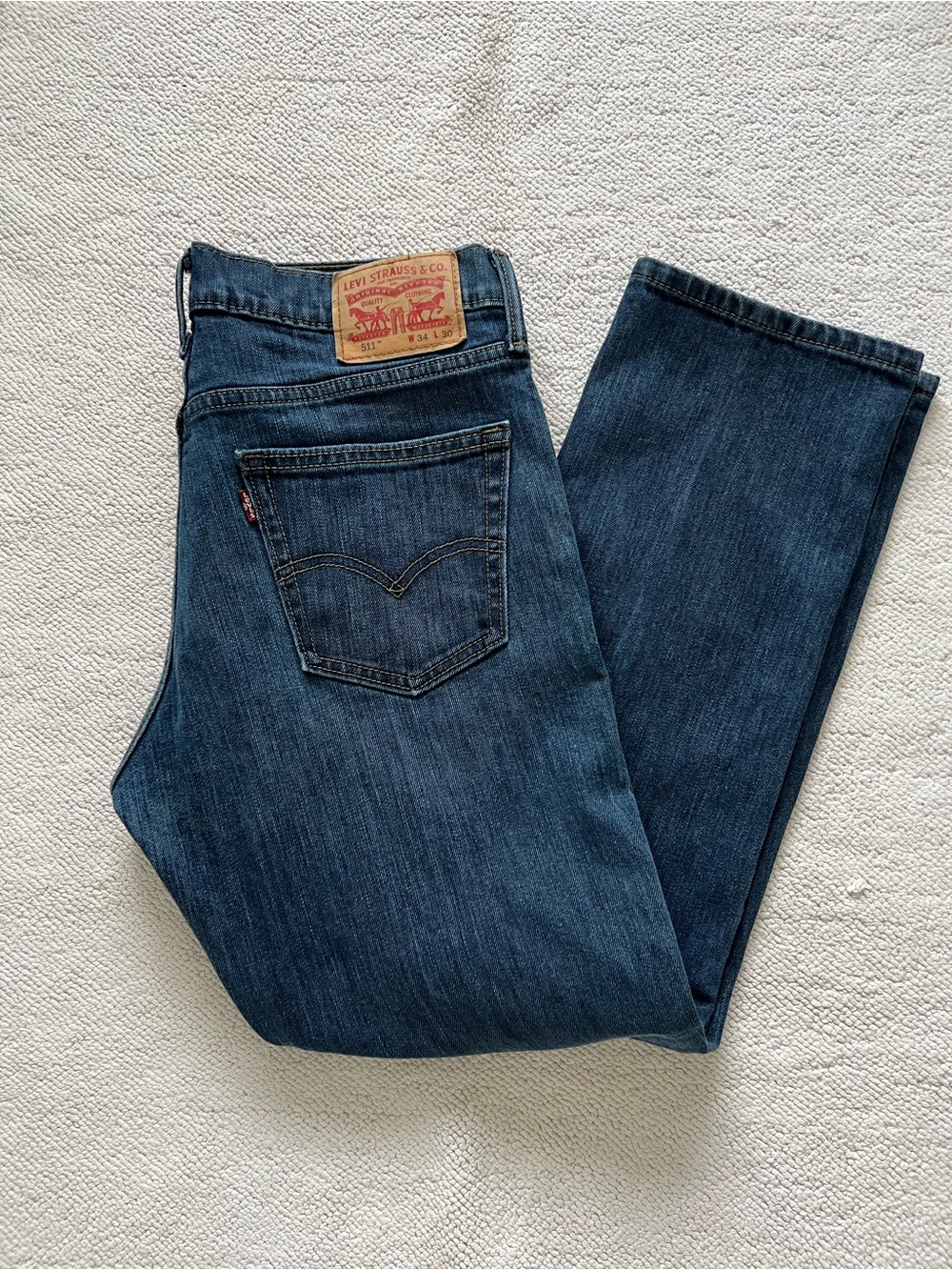 Levi’s 511 Men’s Jeans W34XL30 Dark Wash Blue Denim.